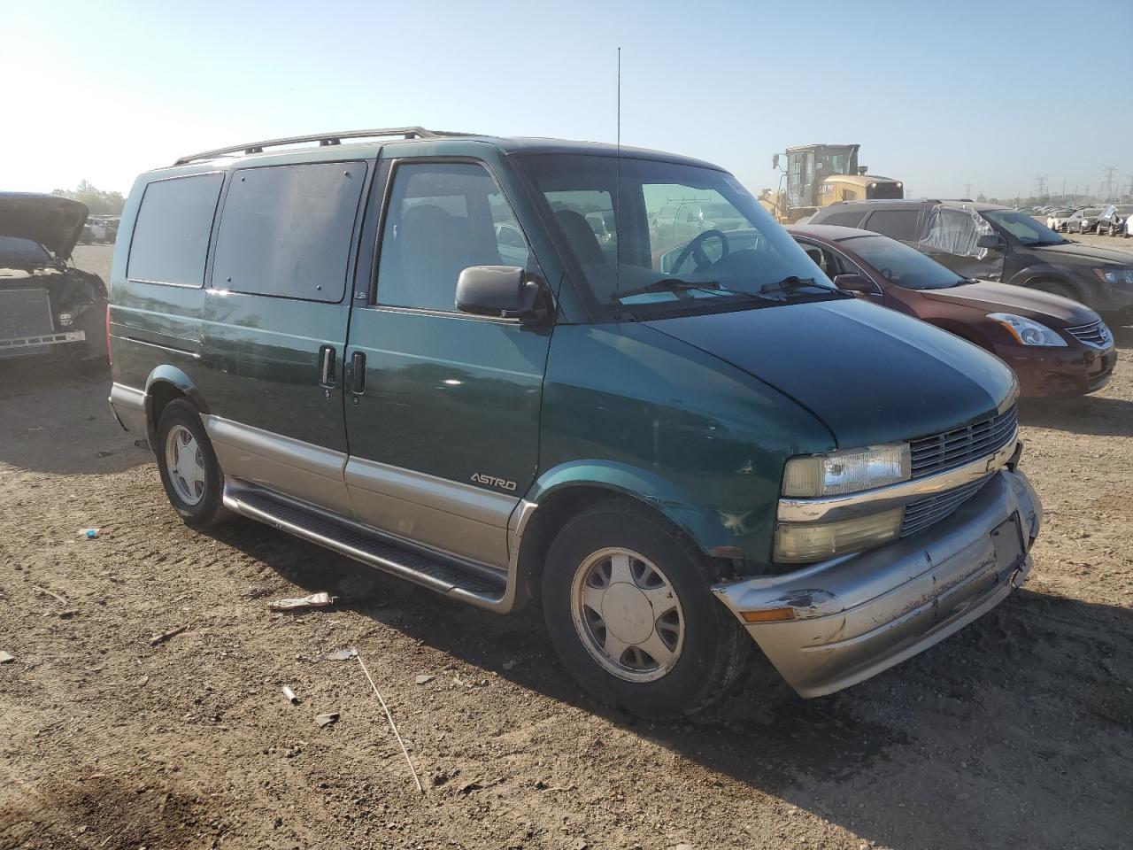 2001 CHEVROLET Astro
