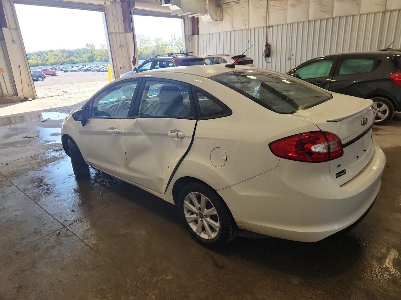 2012 FORD Fiesta