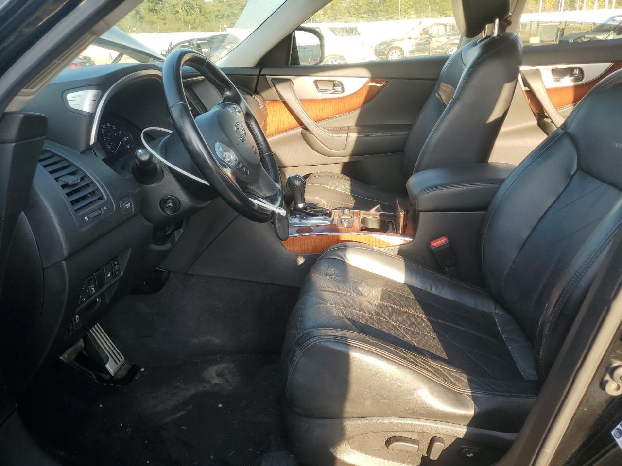 2012 INFINITI FX35