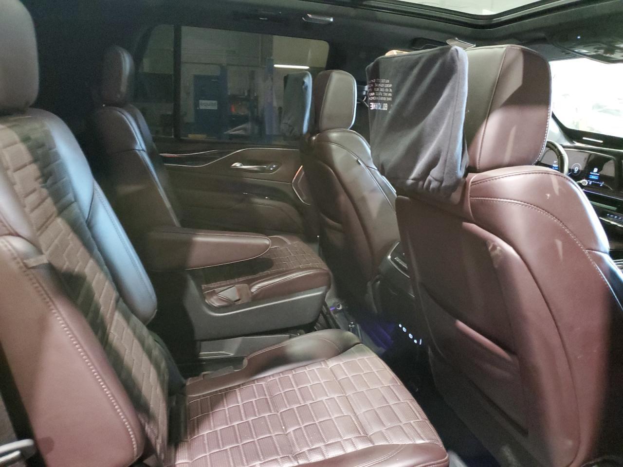 2022 CADILLAC ESCALADE