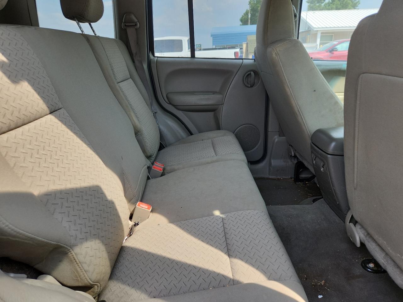 2006 JEEP Liberty