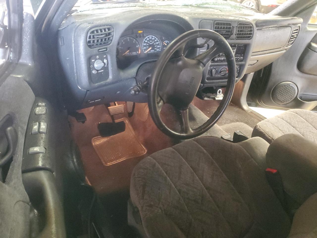 2002 GMC Sonoma