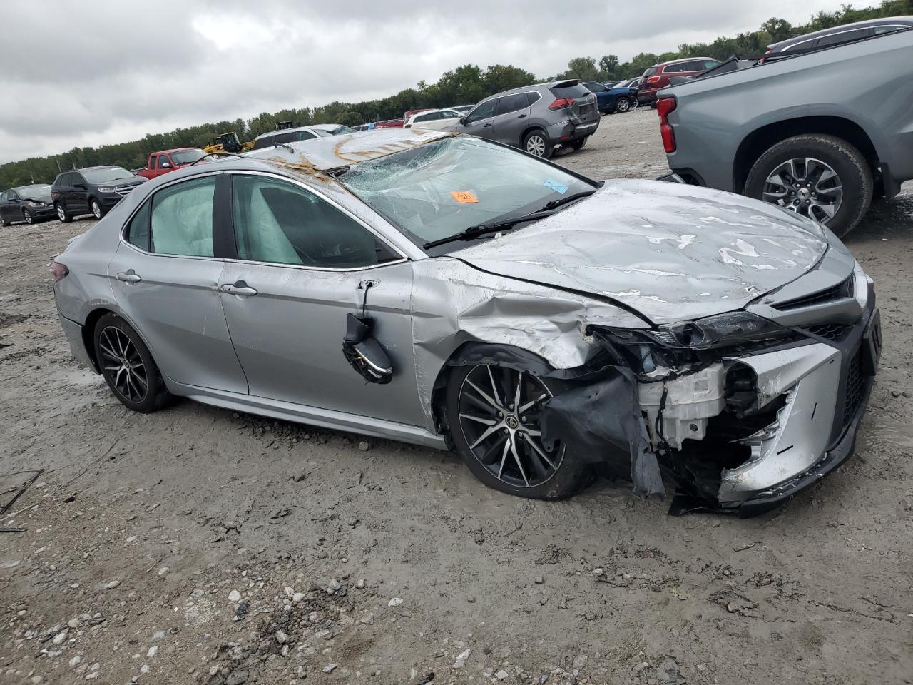 2023 TOYOTA CAMRY