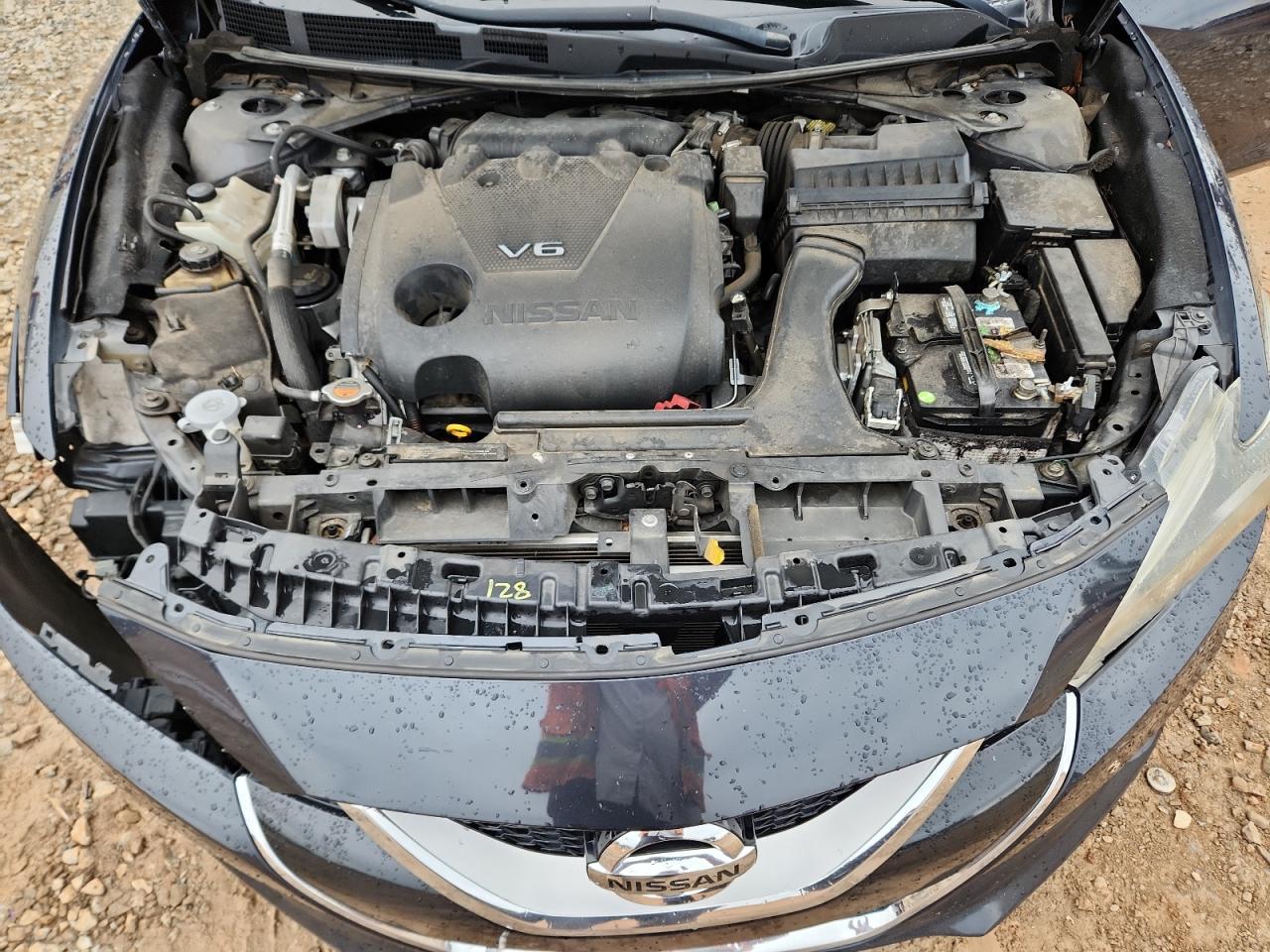 2017 NISSAN Maxima