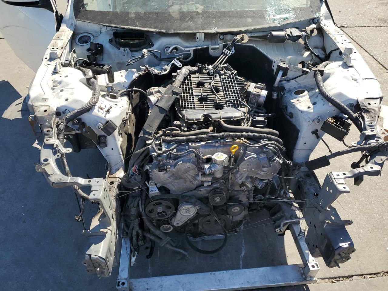 2013 INFINITI G37