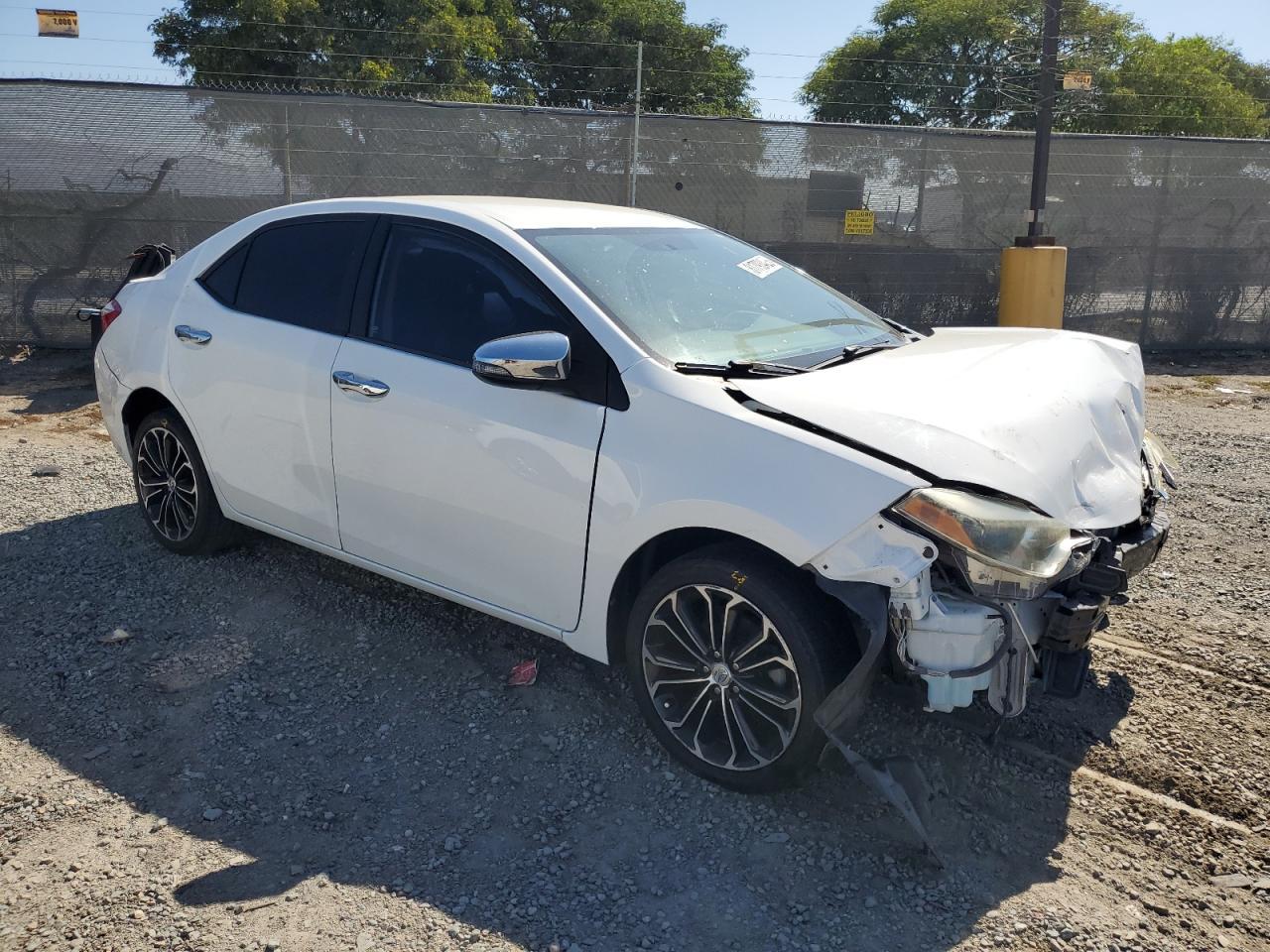 2016 TOYOTA COROLLA