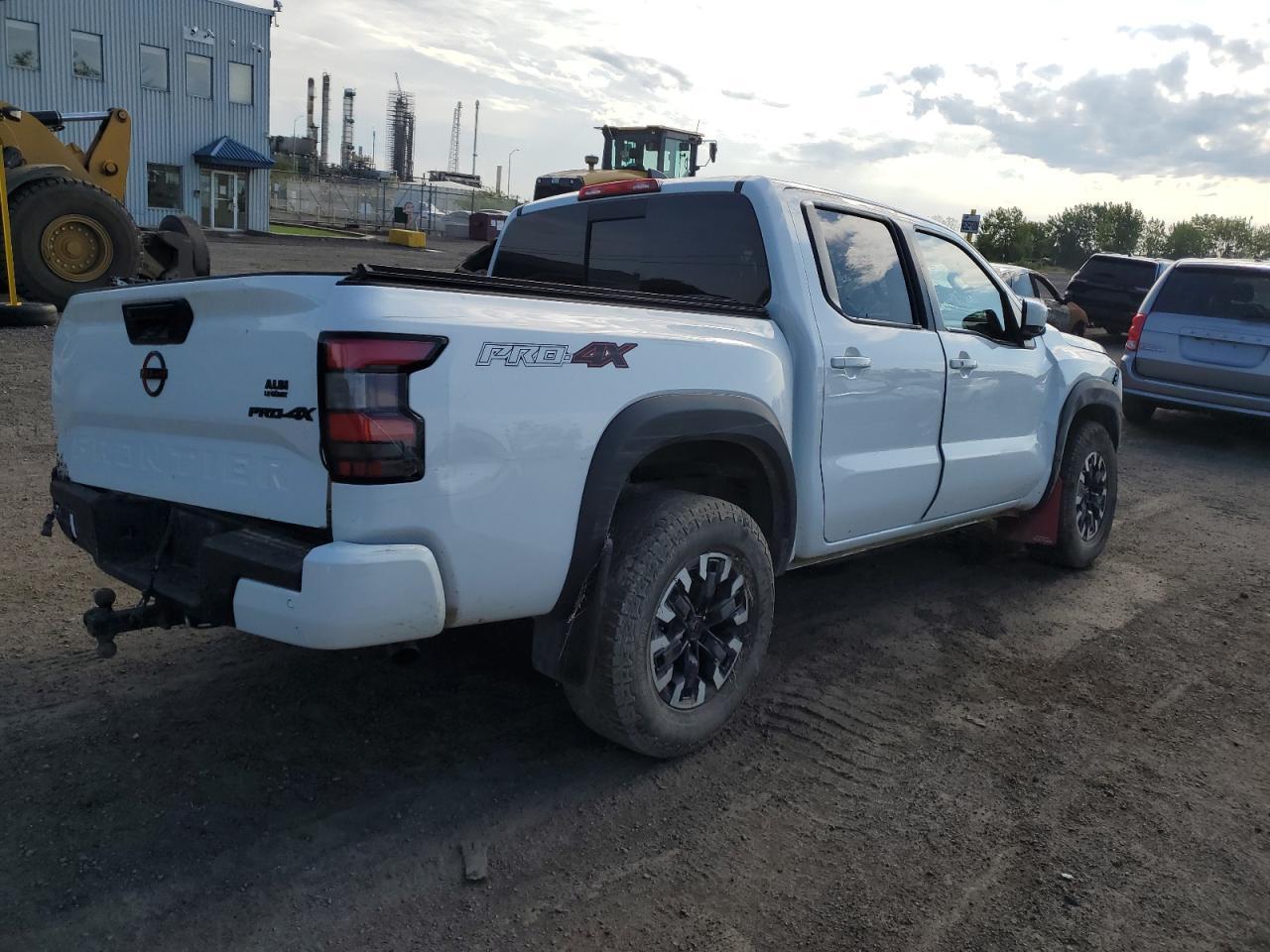 2023 NISSAN Frontier