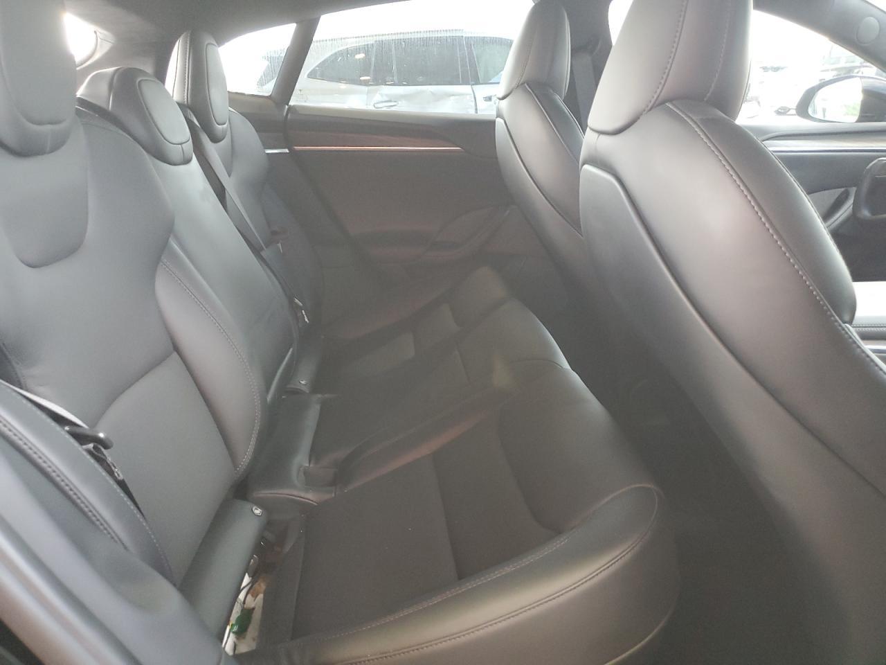 2021 TESLA MODEL S