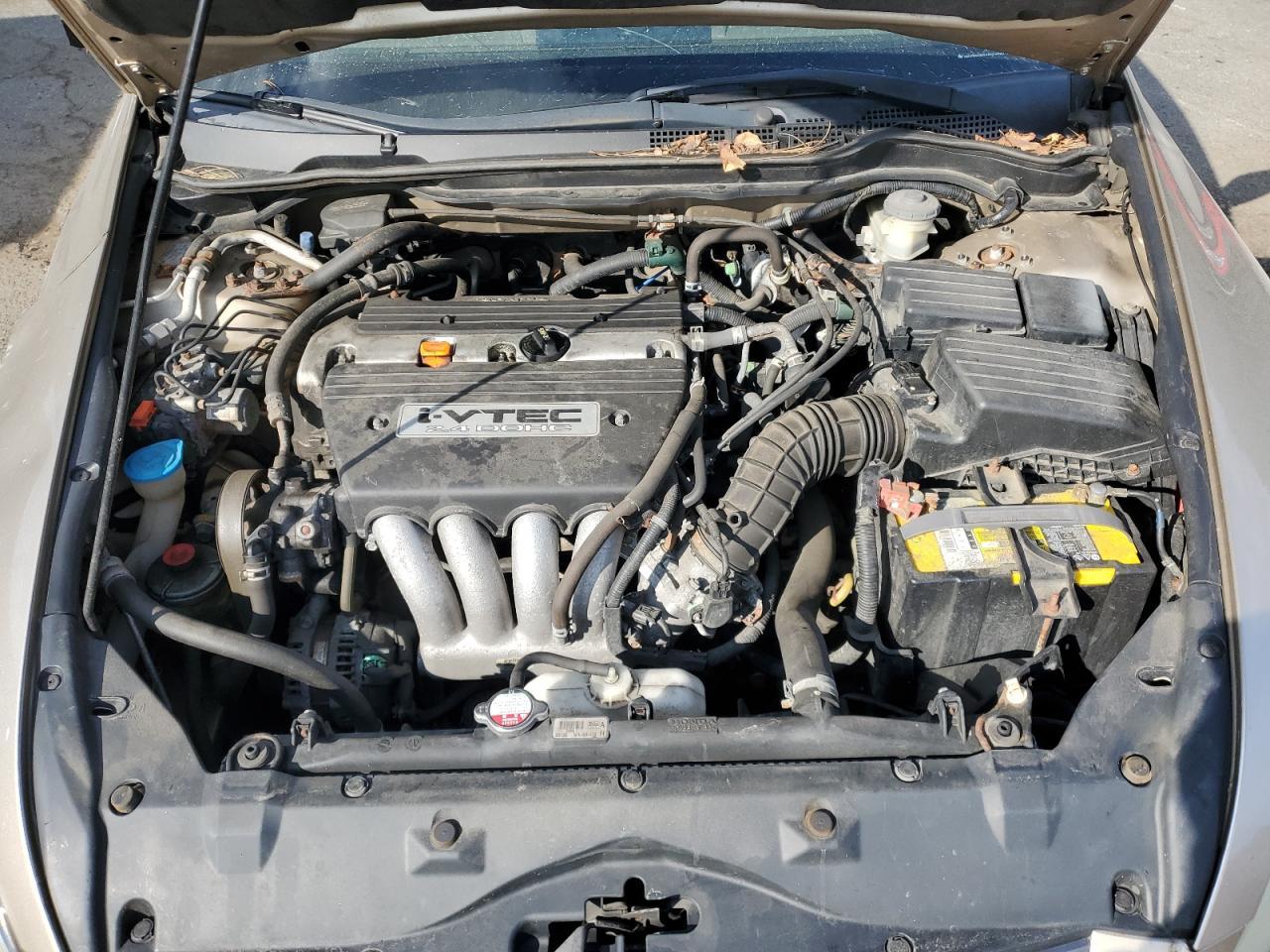 2004 HONDA ACCORD