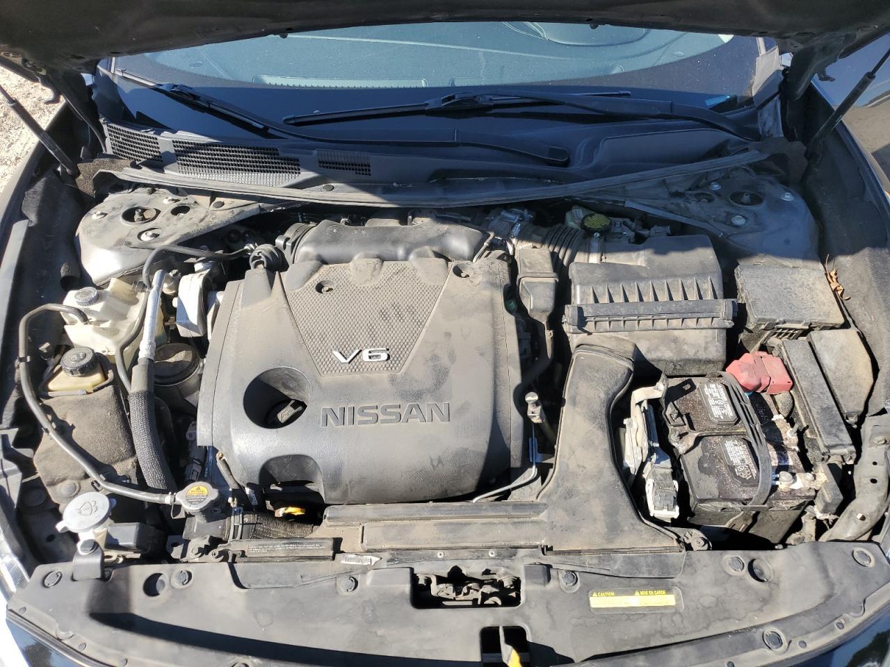 2017 NISSAN Maxima