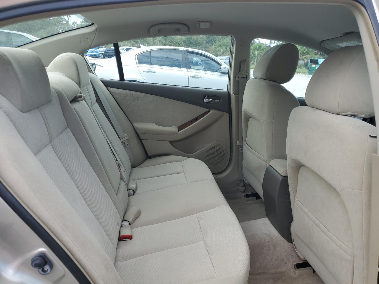 2009 NISSAN ALTIMA