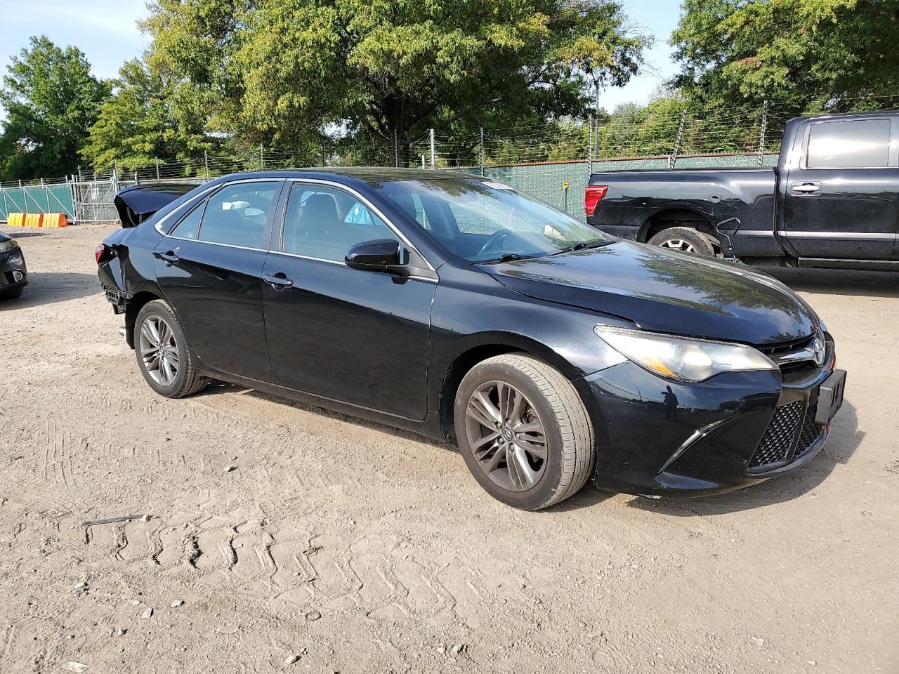 2017 TOYOTA CAMRY