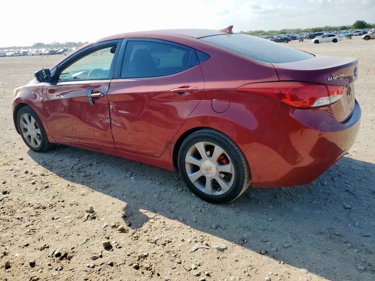 2012 HYUNDAI ELANTRA