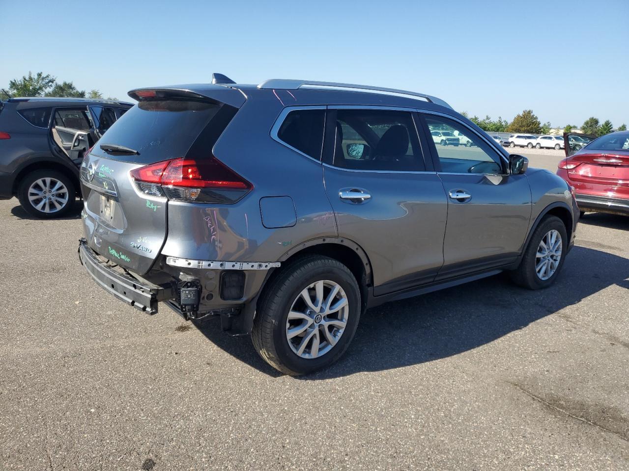 2018 NISSAN ROGUE