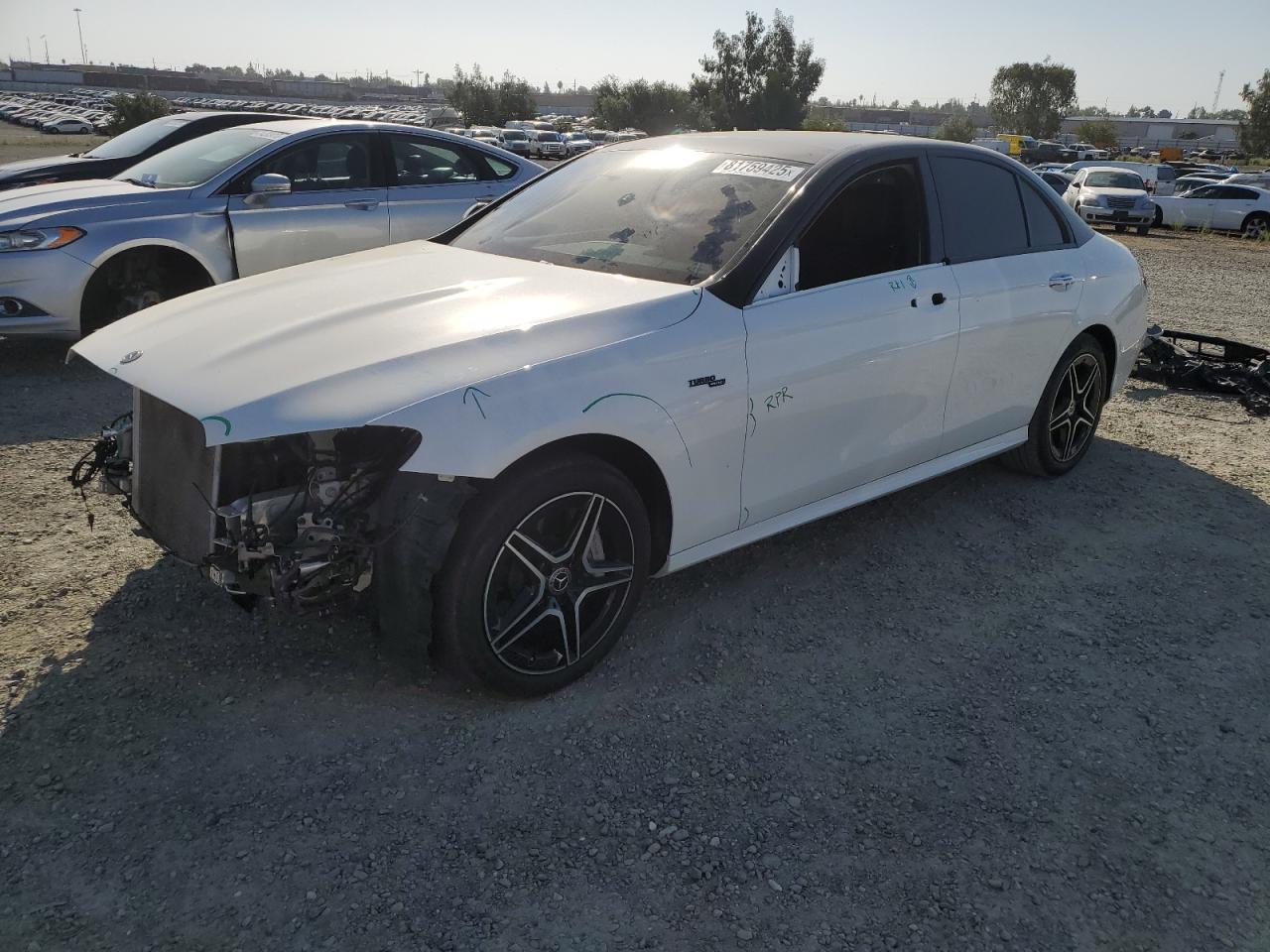 2021 MERCEDES-BENZ E-Class