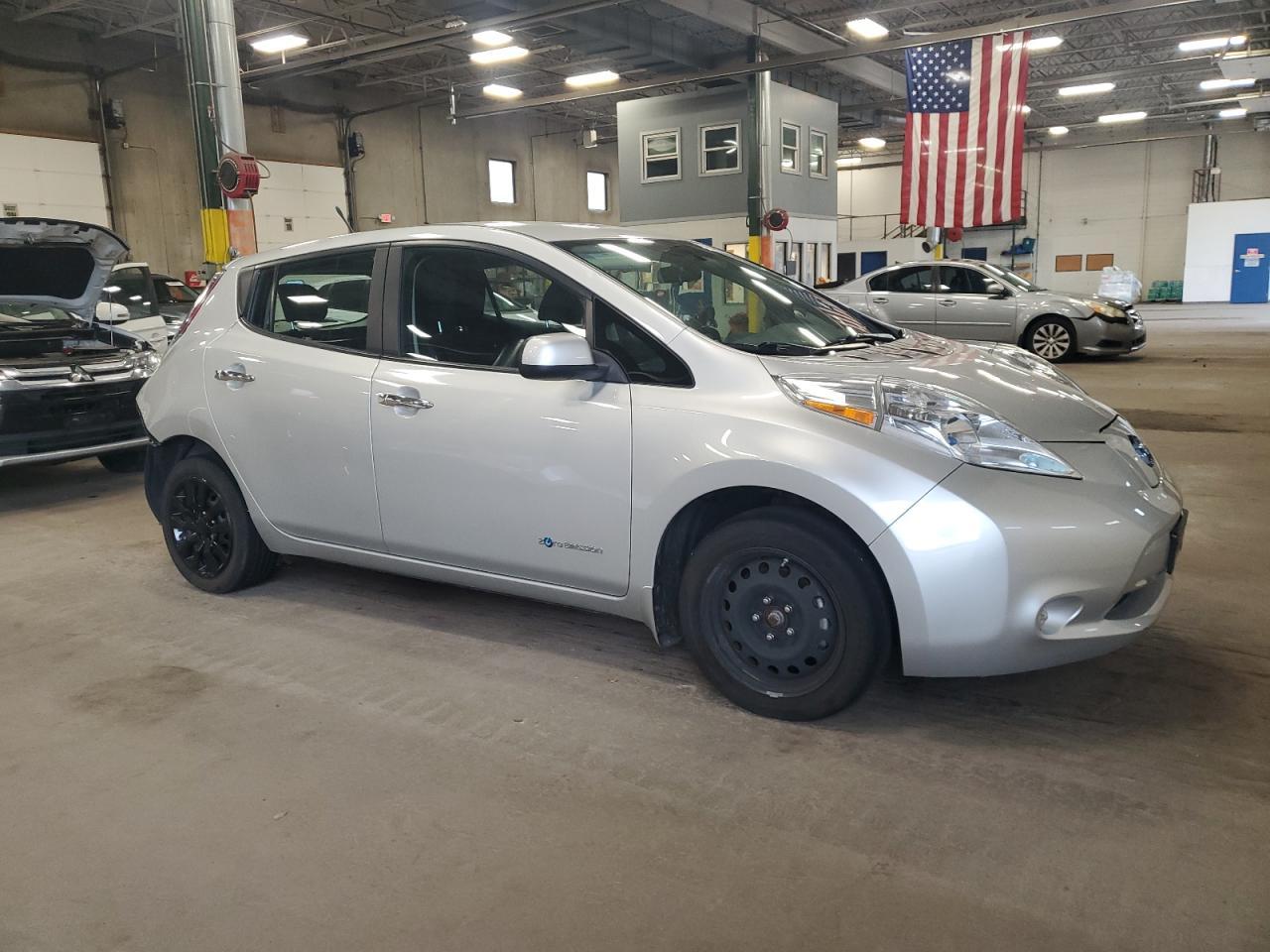 2013 NISSAN LEAF