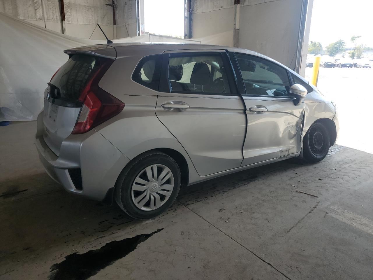 2016 HONDA FIT