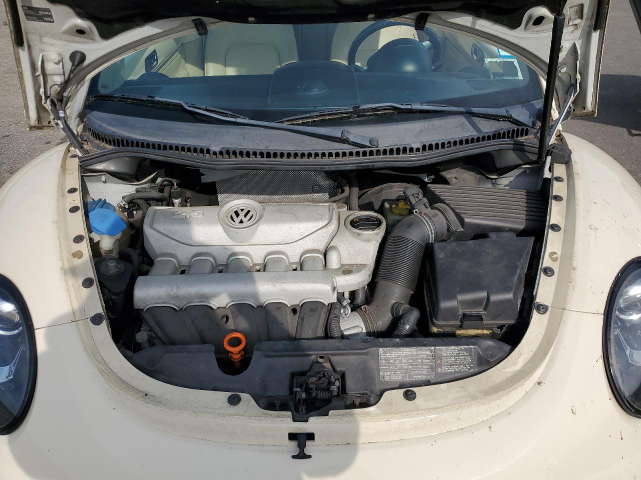 2009 VOLKSWAGEN Beetle