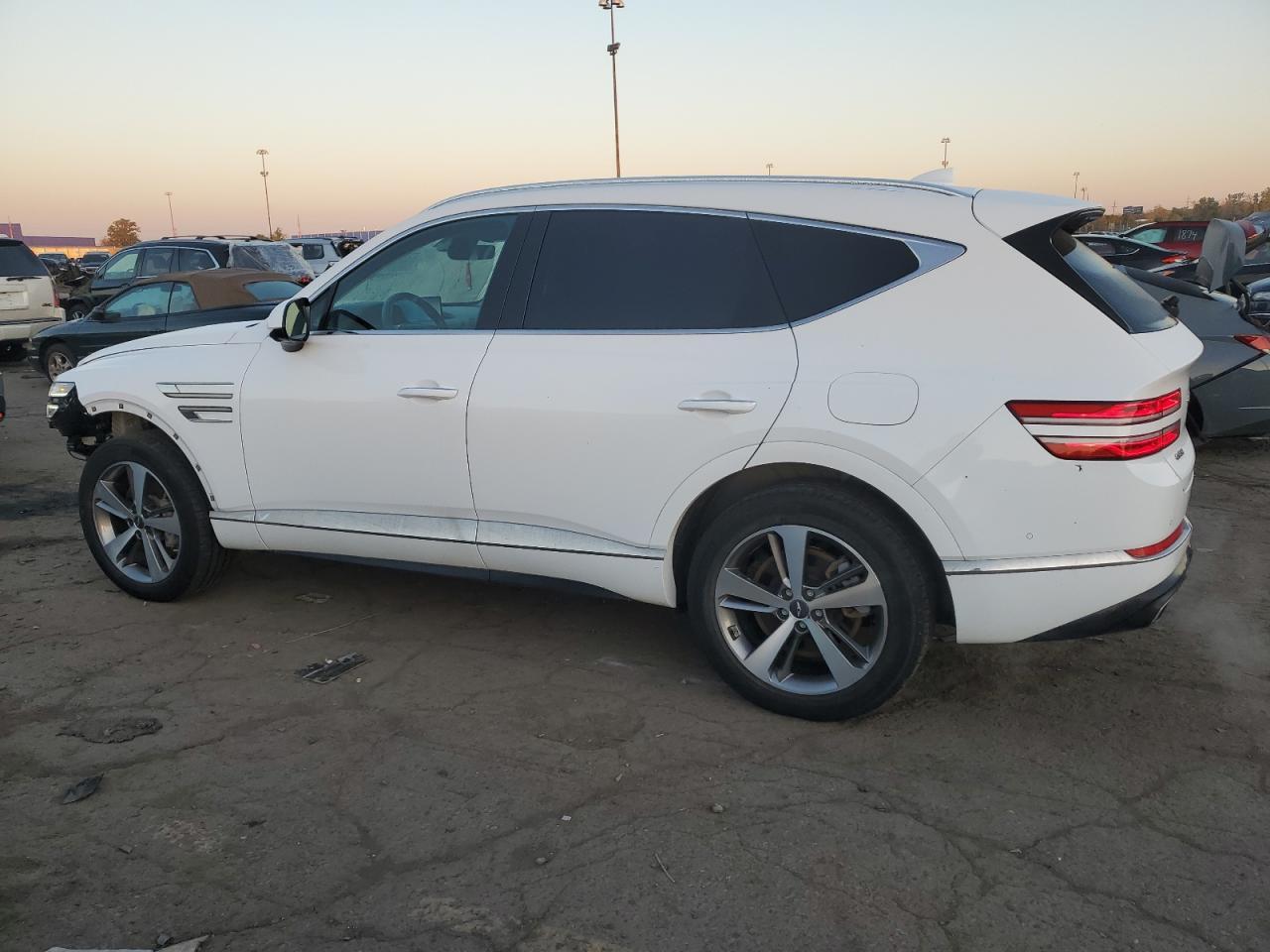 2023 GENESIS GV80
