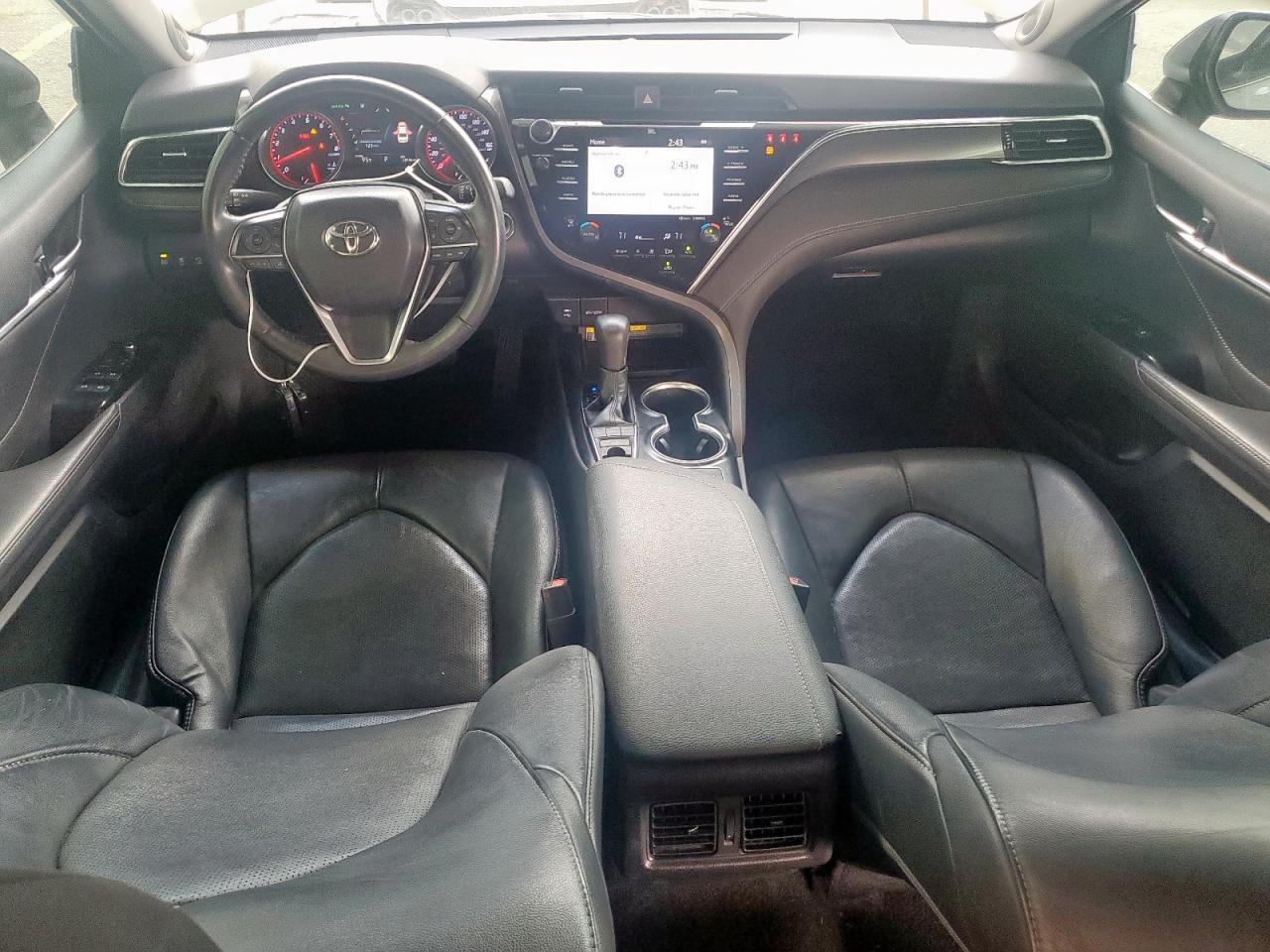 2018 TOYOTA CAMRY