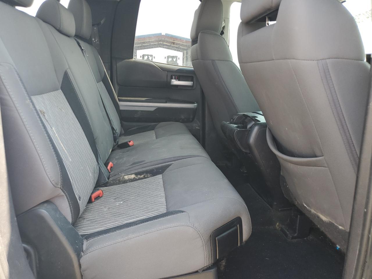2016 TOYOTA TUNDRA