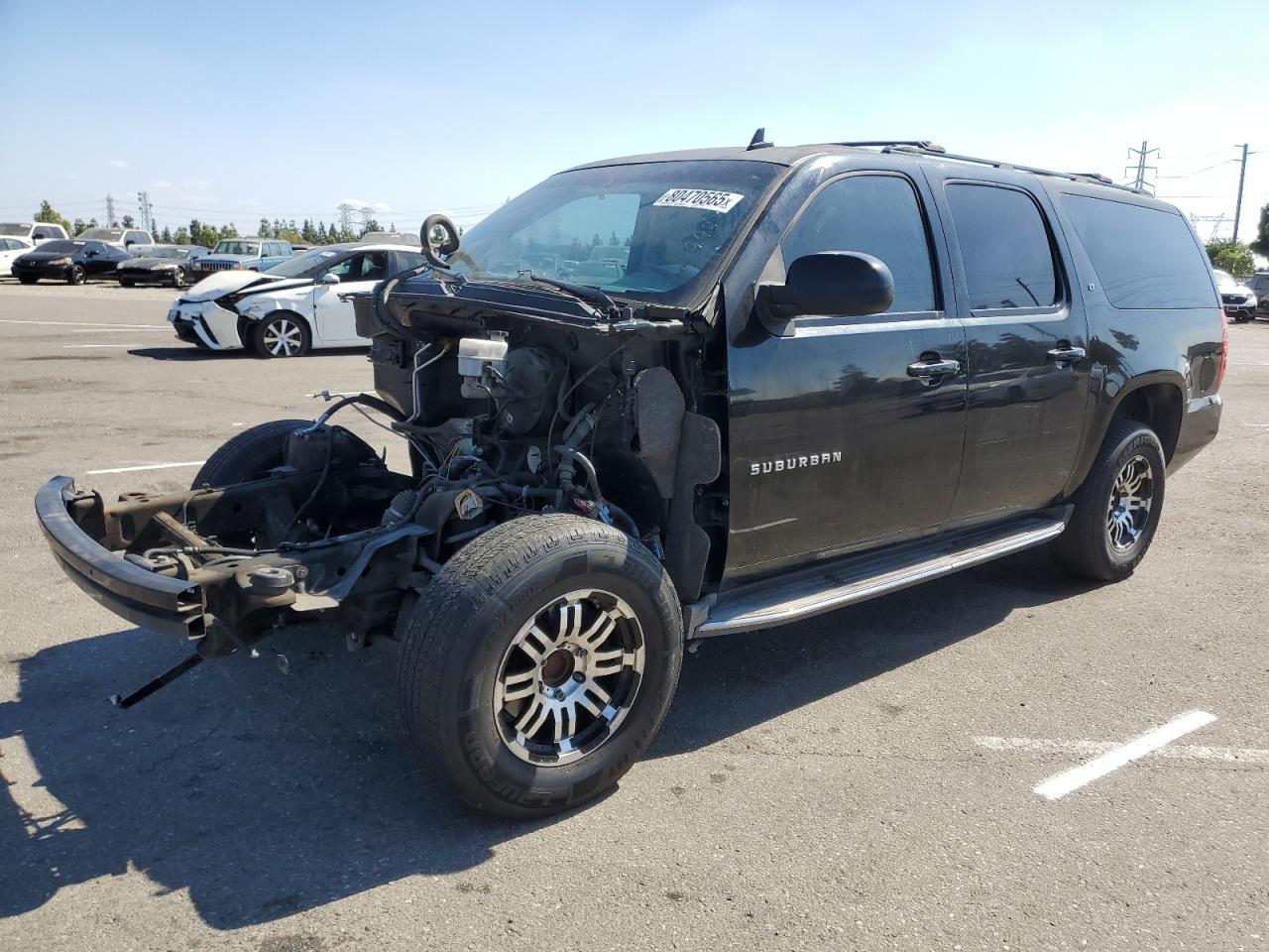 2014 CHEVROLET Suburban