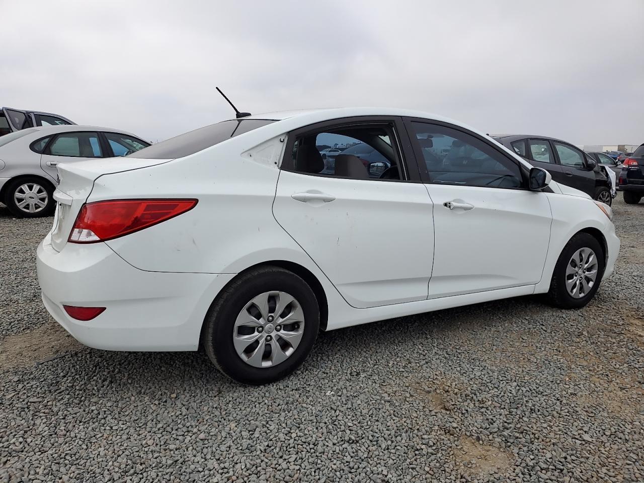 2015 HYUNDAI ACCENT