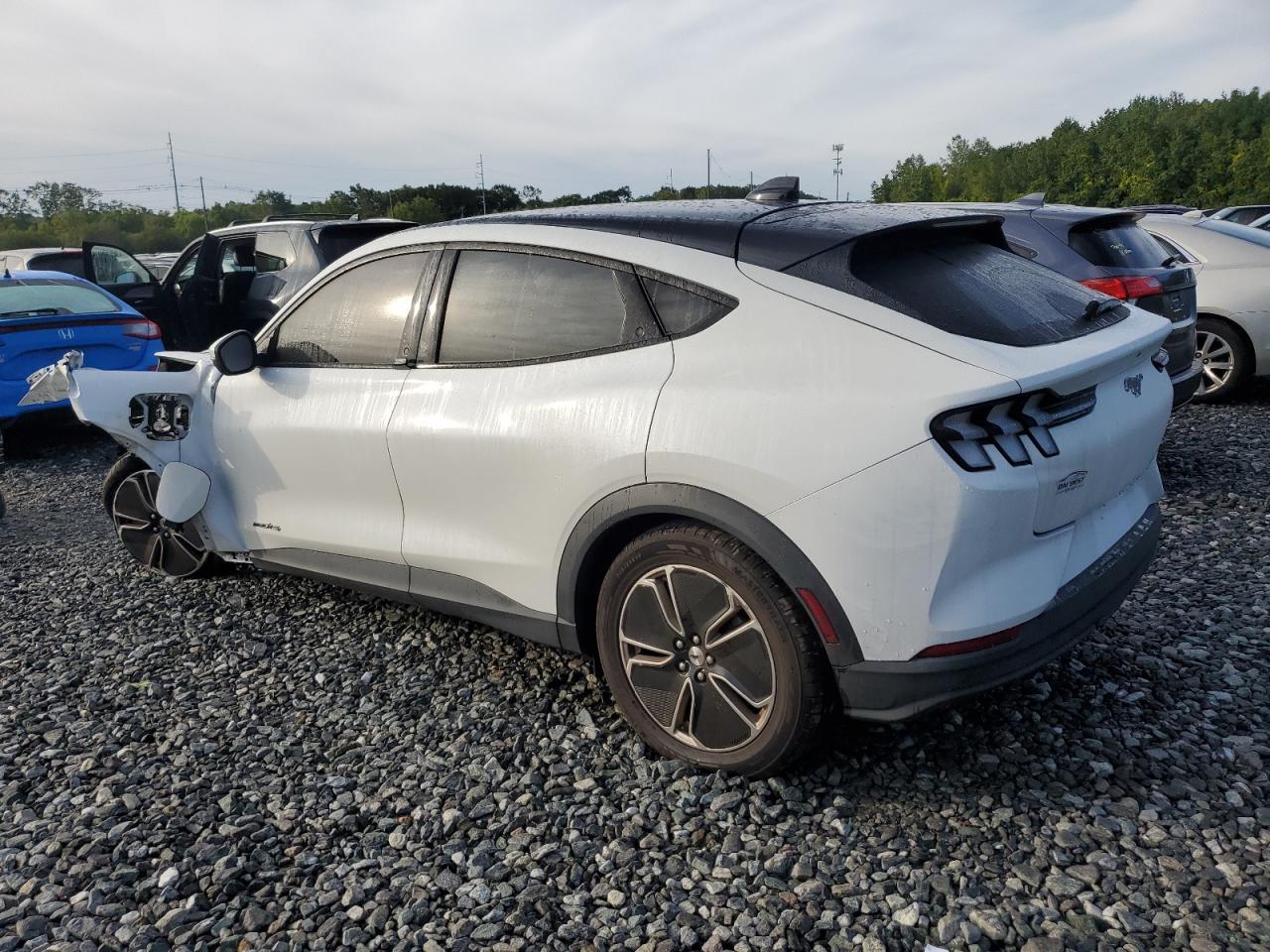 2021 FORD Mustang Mach-E