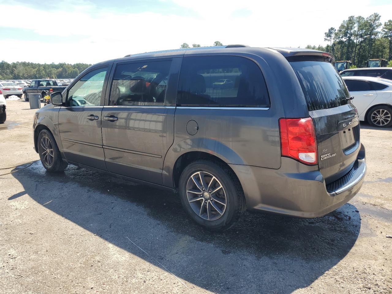 2017 DODGE GRAND CARAVAN