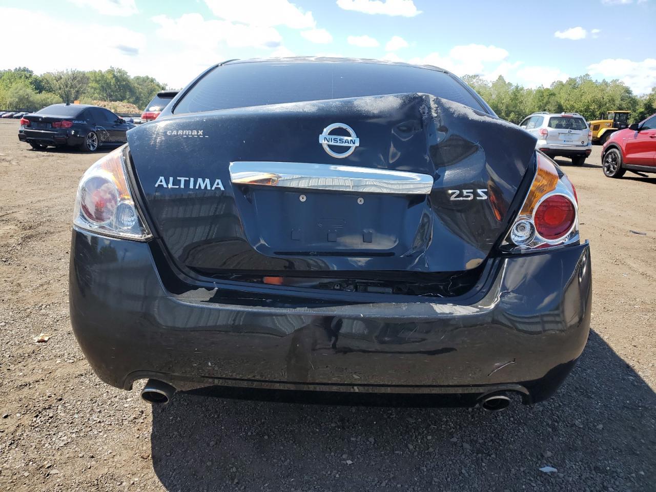 2011 NISSAN ALTIMA