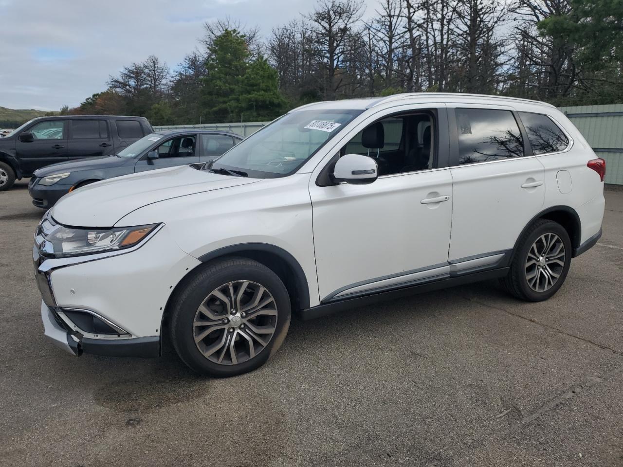2016 MITSUBISHI outlander