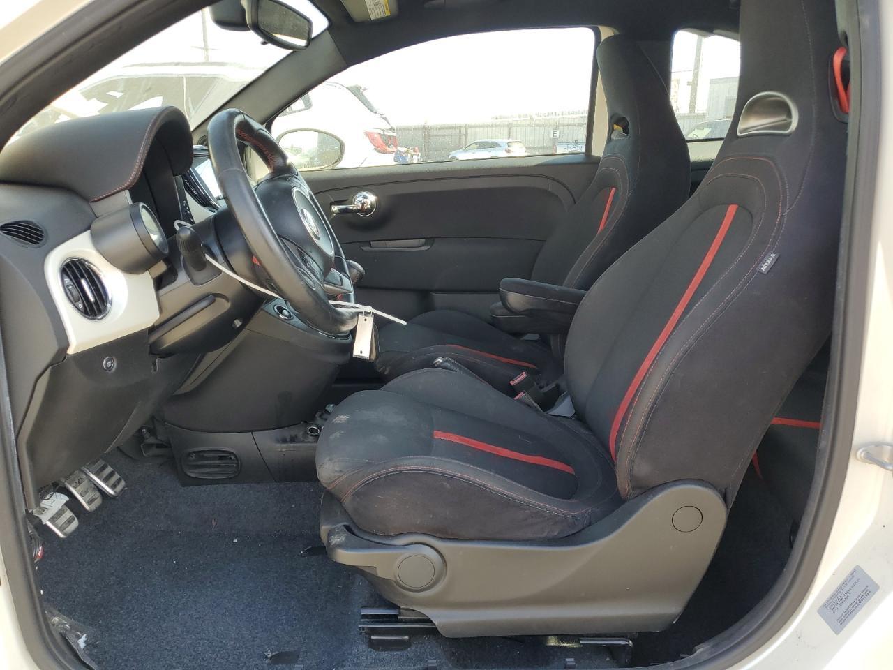 2017 FIAT 500