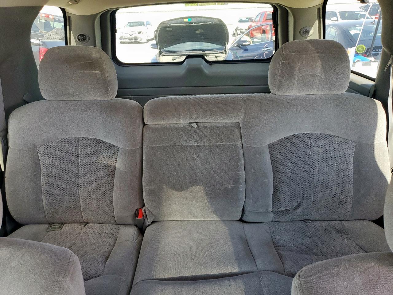 2001 CHEVROLET Tahoe