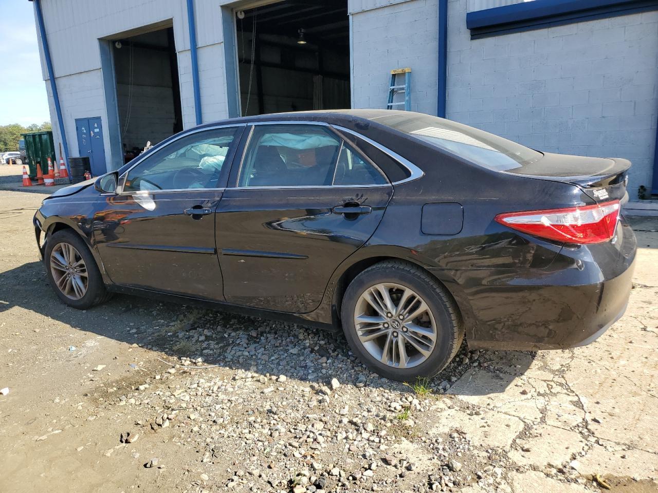 2017 TOYOTA CAMRY