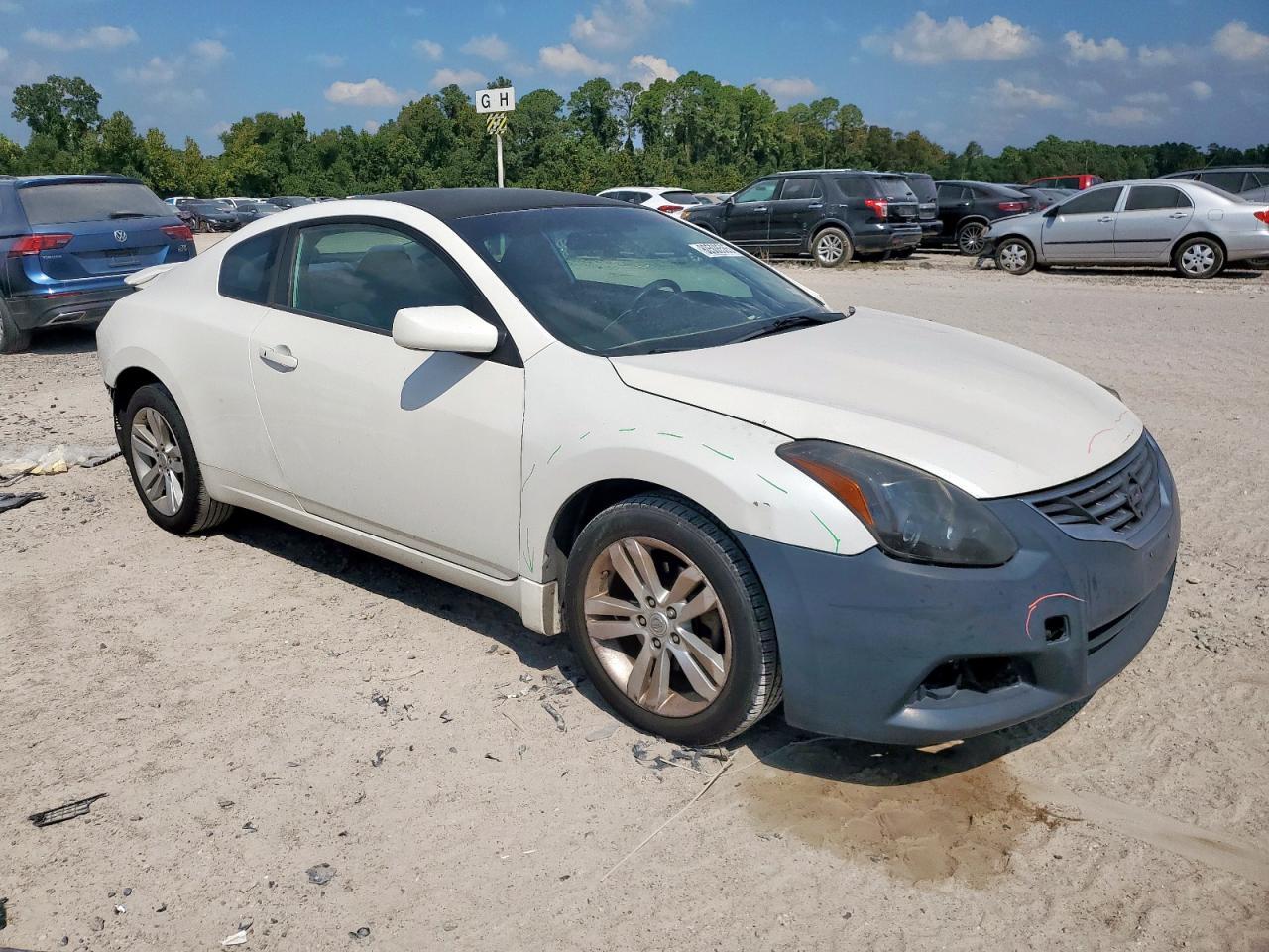 2012 NISSAN ALTIMA