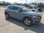 2021 VOLVO XC40