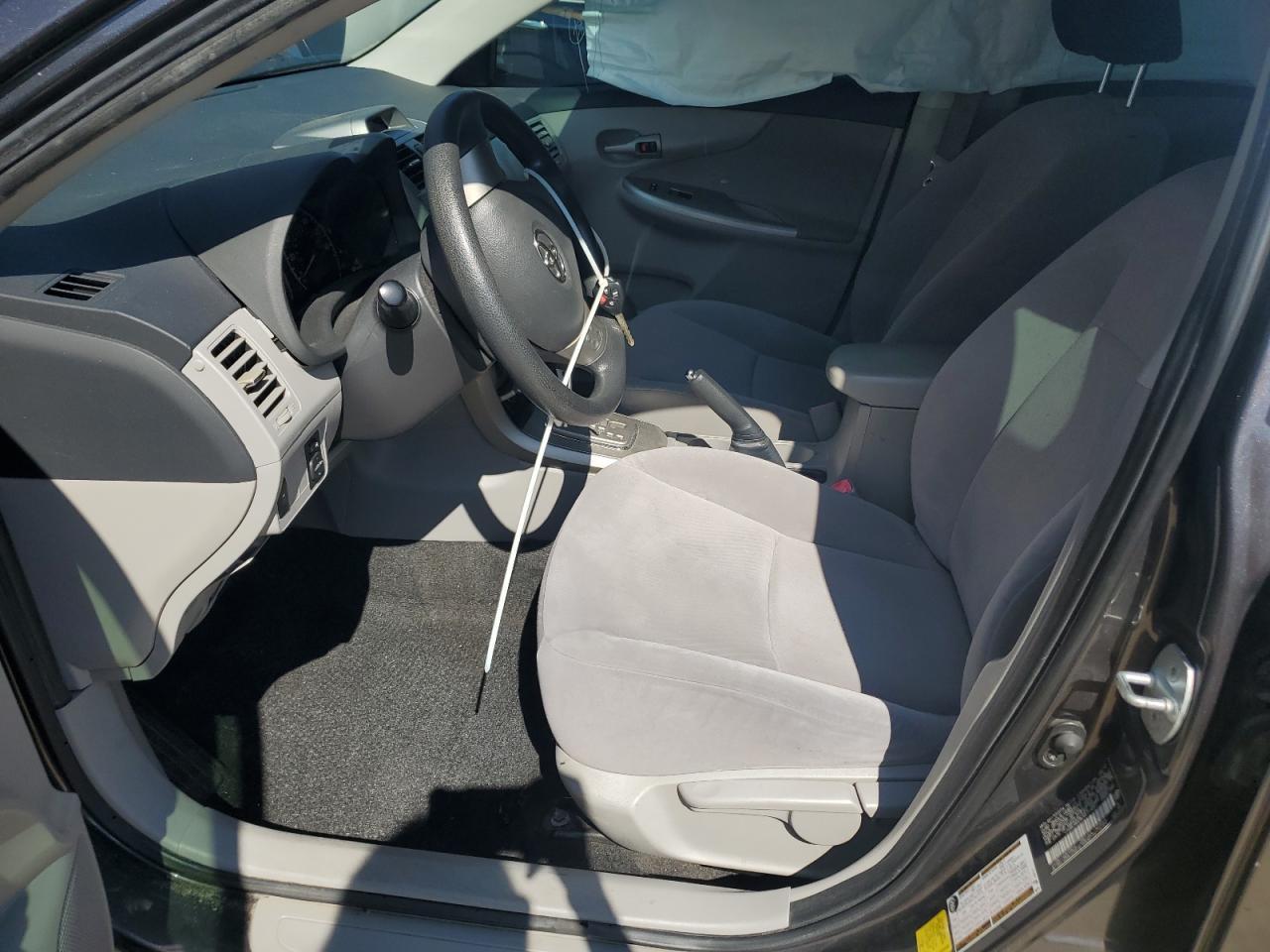 2012 TOYOTA COROLLA