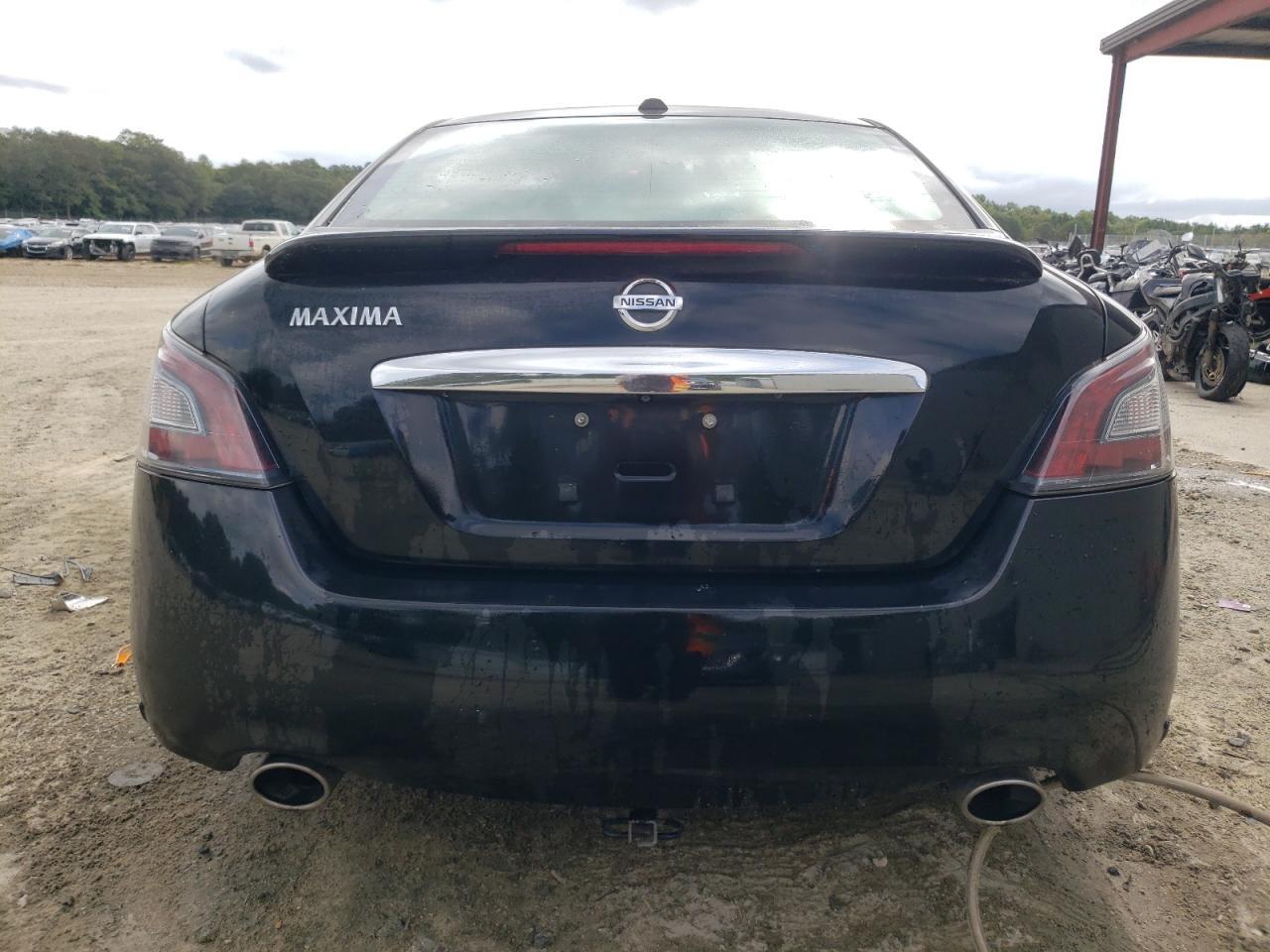 2014 NISSAN Maxima