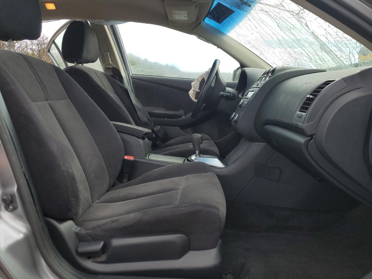 2009 NISSAN ALTIMA