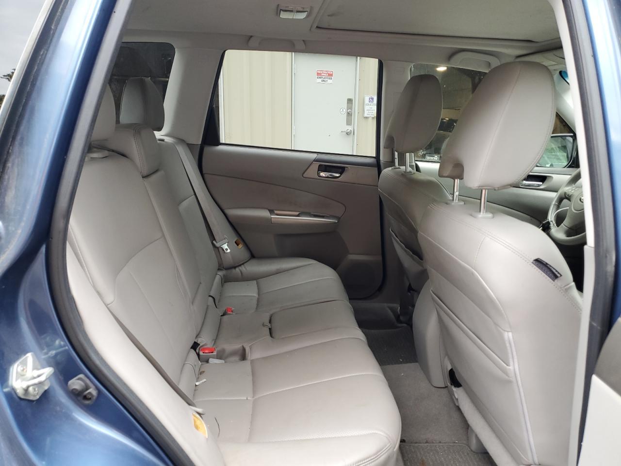 2010 SUBARU FORESTER