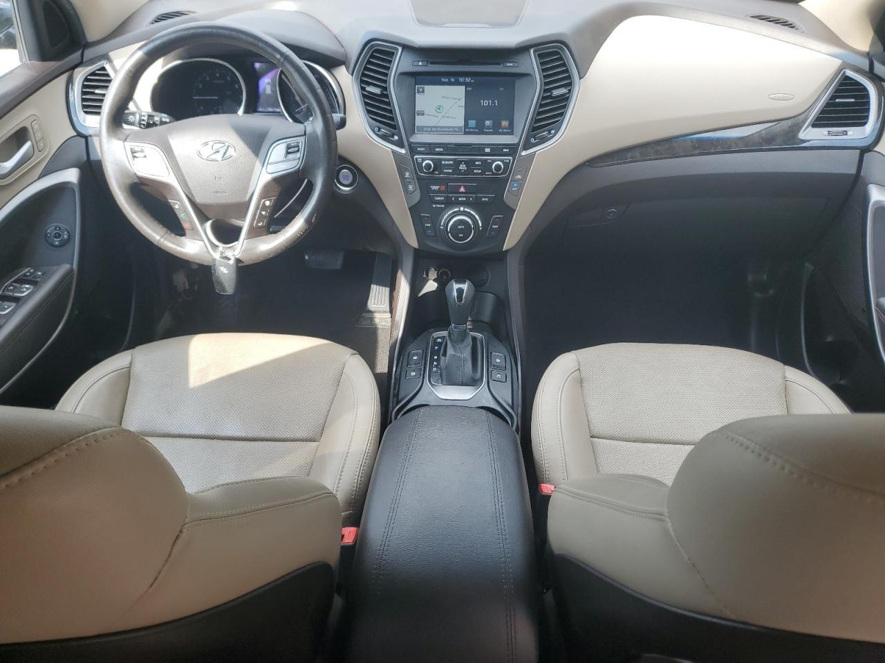 2017 HYUNDAI SANTA FE