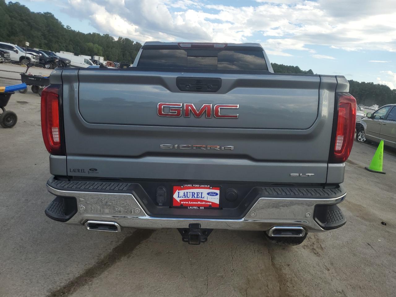 2021 GMC Sierra