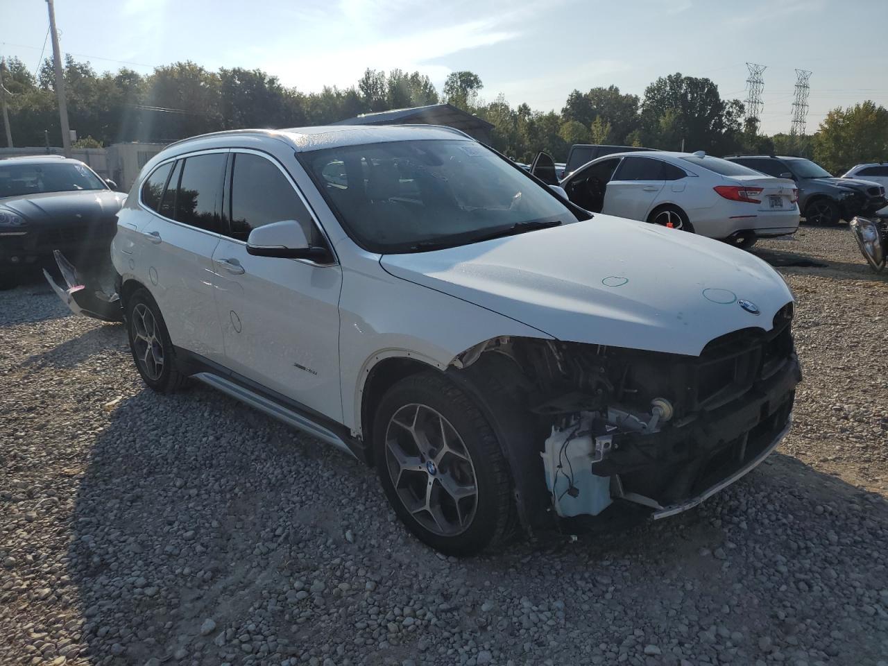 2016 BMW X1