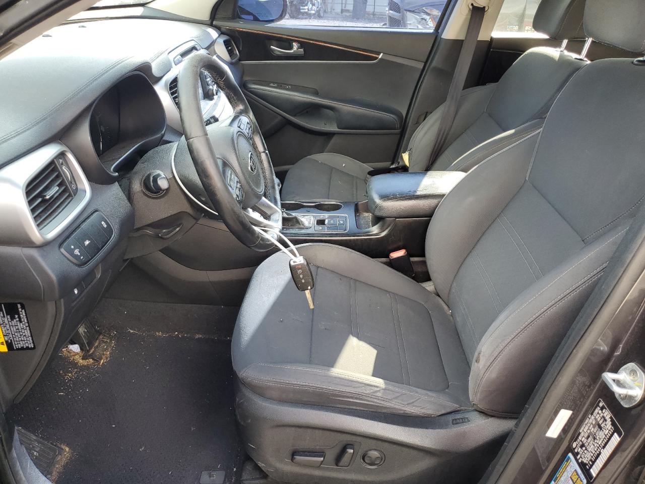 2017 KIA SORENTO