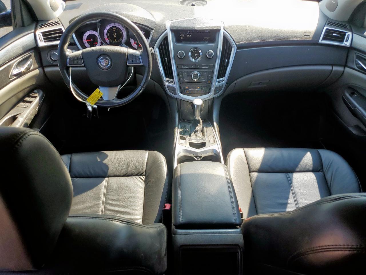 2011 CADILLAC SRX