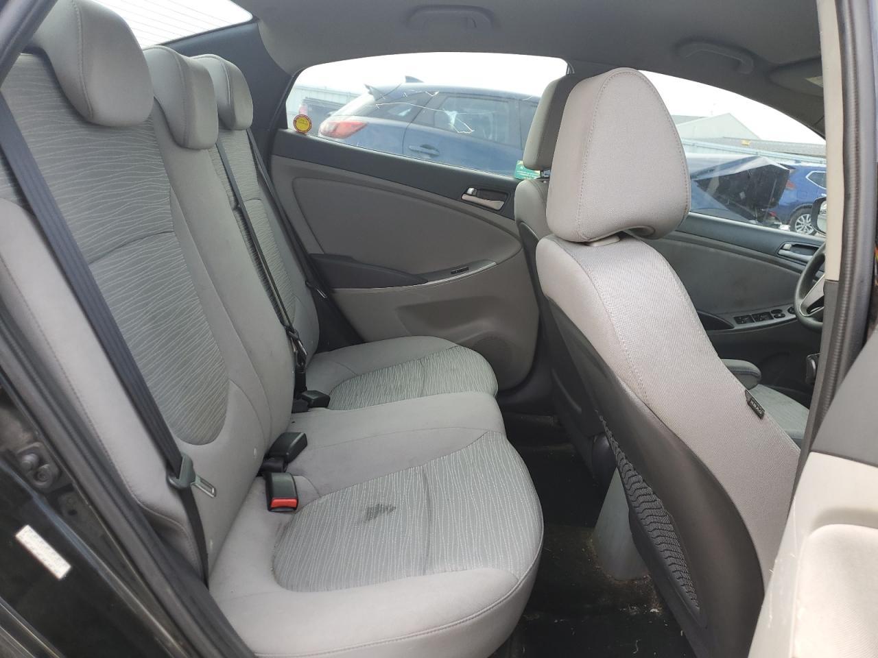 2015 HYUNDAI ACCENT