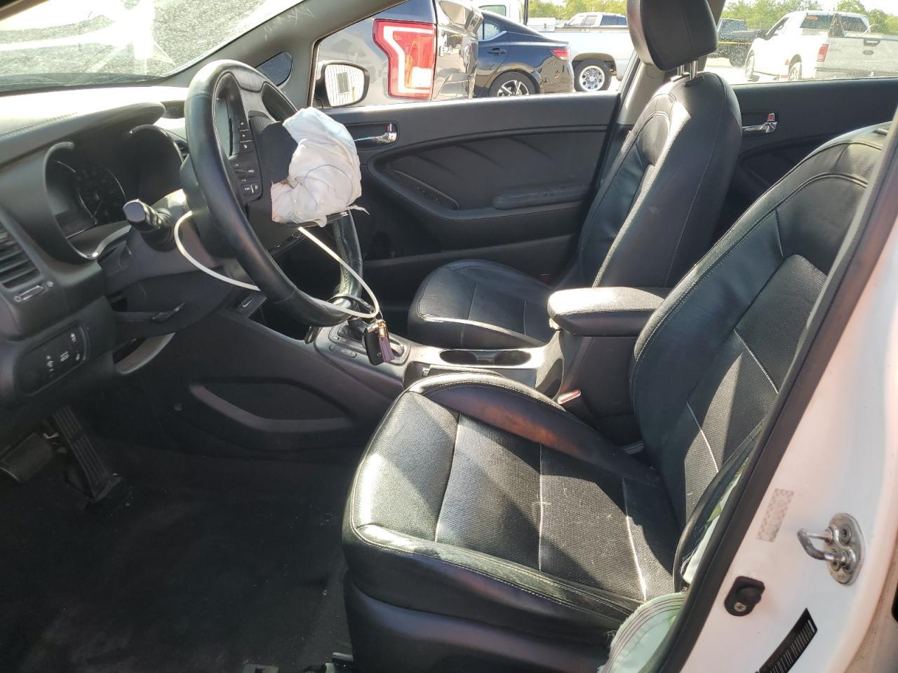 2015 KIA FORTE