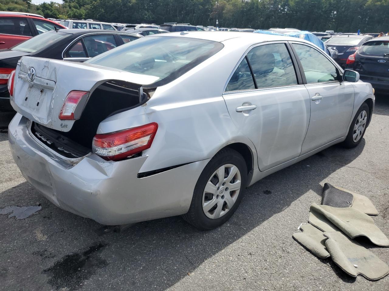 2010 TOYOTA CAMRY