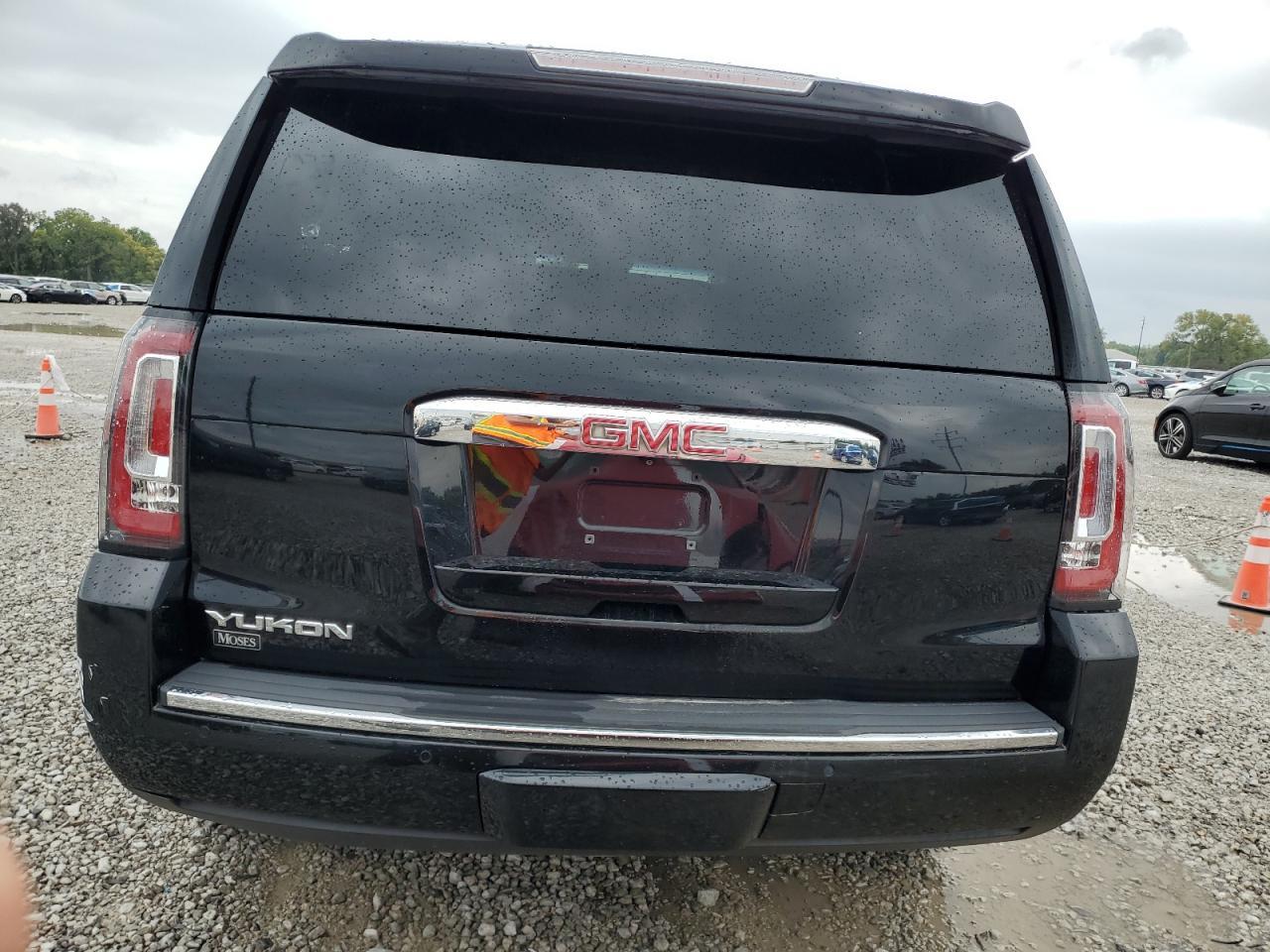 2015 GMC Yukon