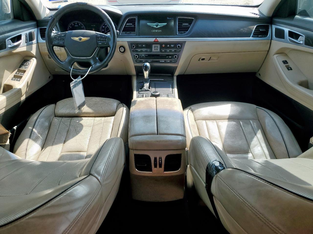 2015 HYUNDAI GENESIS
